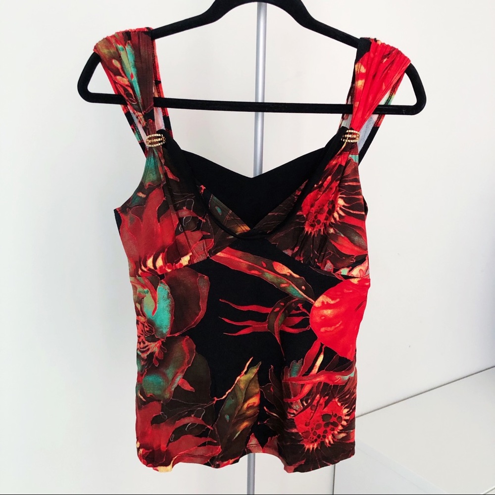 NWOT Red Black Floral Print Sleeveless Blouse Top